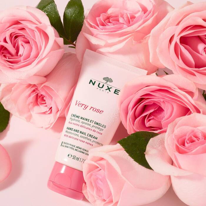 Nuxe Very Rose Nemlendirici El ve Tırnak Bakım Kremi 50 ml - 2